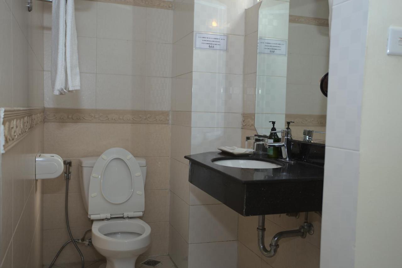 Blau Hotel 하노이 외부 사진