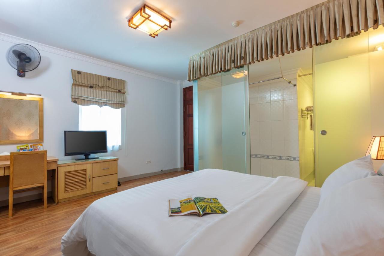 Blau Hotel 하노이 외부 사진